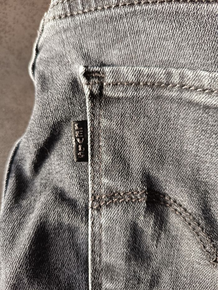 Levi's 721 high rise skinny taille W25 L30 - photo numéro 3