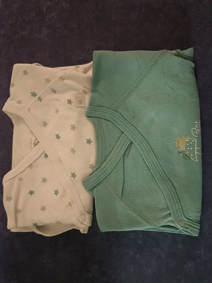 Lot de bodies petit bateau - photo numéro 4