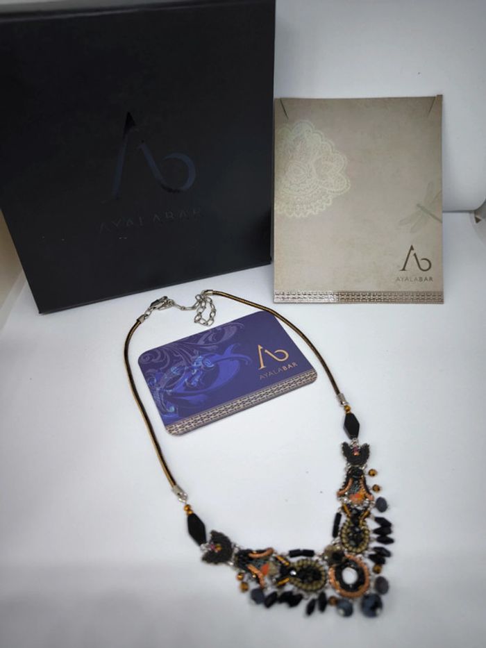 Collier authentique ayala bar neuf