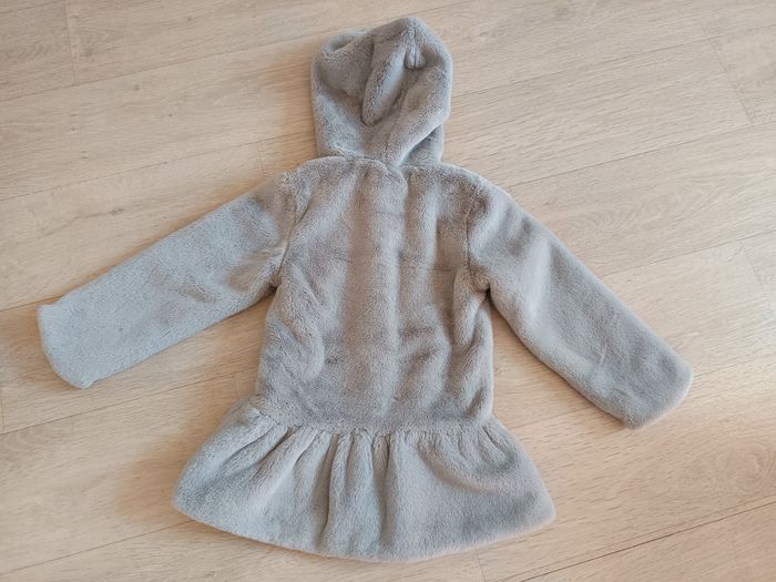 Veste fausse fourrure - photo numéro 4