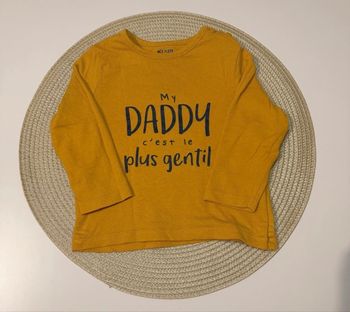 T-shirt à manches longues de la marque Kiabi, taille 9 mois 