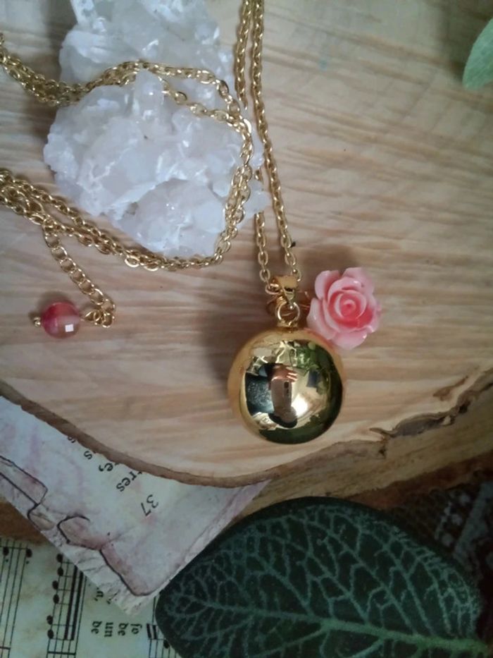 Joli BoLa sautoir, pièce unique 💖.