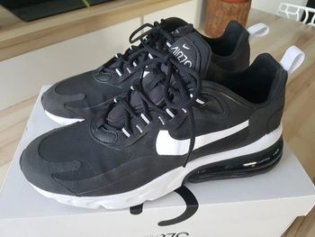 Paires de NIKE Air Max 370 react pointure 40.5 authentique