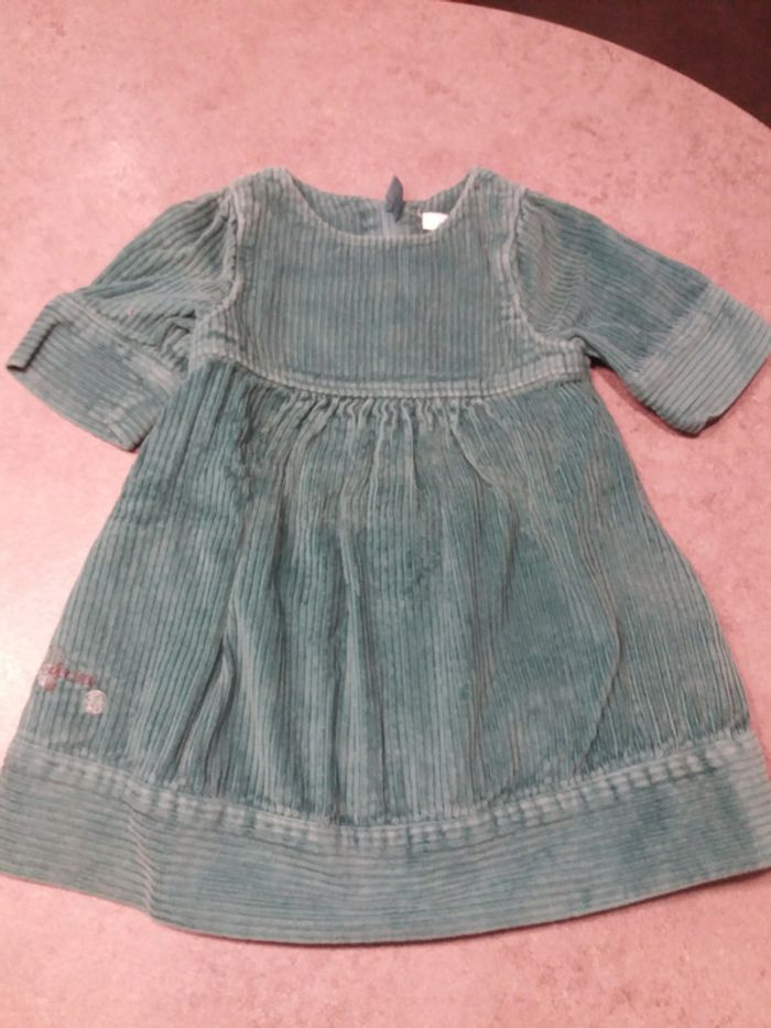 Robe en velours obaïbi 18 mois