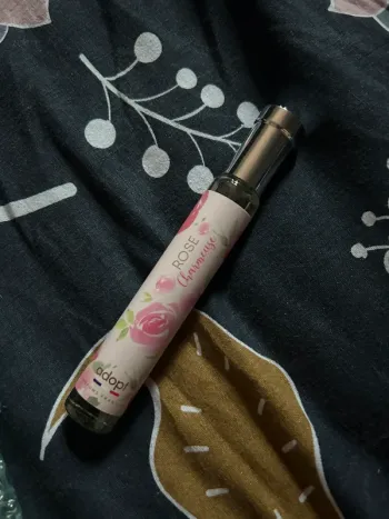 Rose charmeuse adopt’