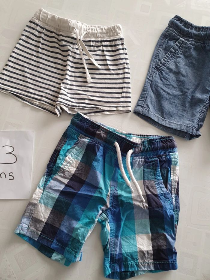 Lot shorts 3 ans - photo numéro 2