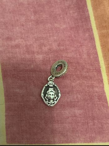 Charms pandora Disney Blanche neige reine sorcière