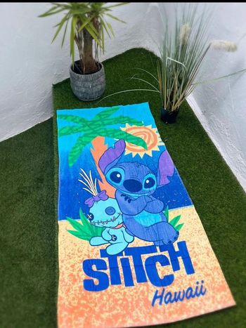 Très belle serviette de bain plage stitch Disney