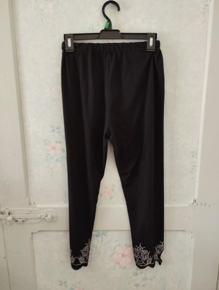 Legging noir motif blanc taille 46 - photo numéro 5
