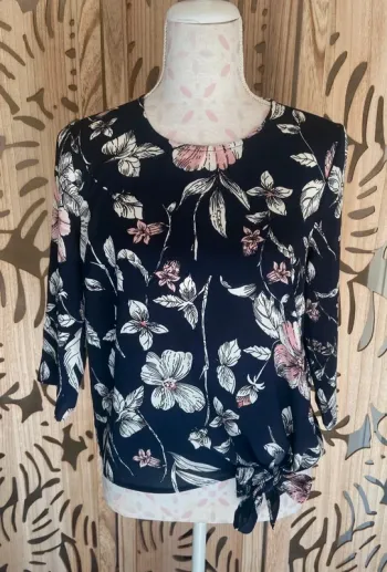 Blouse imprimée fleuri manches 3 quart taille 36 Only
