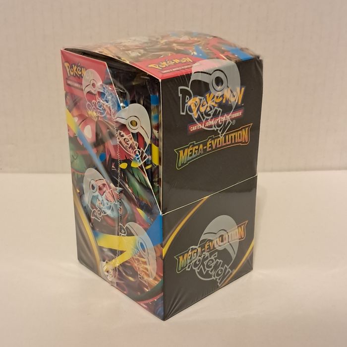 Demi display pokémon ME 01 scellé propre mais léger plis carton - photo numéro 8