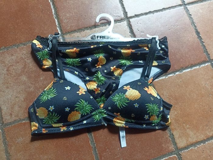 Ensemble lingerie freegun ananas
