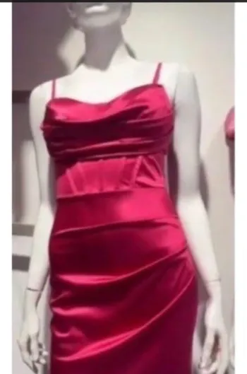Robe de soirée rose fuchsia