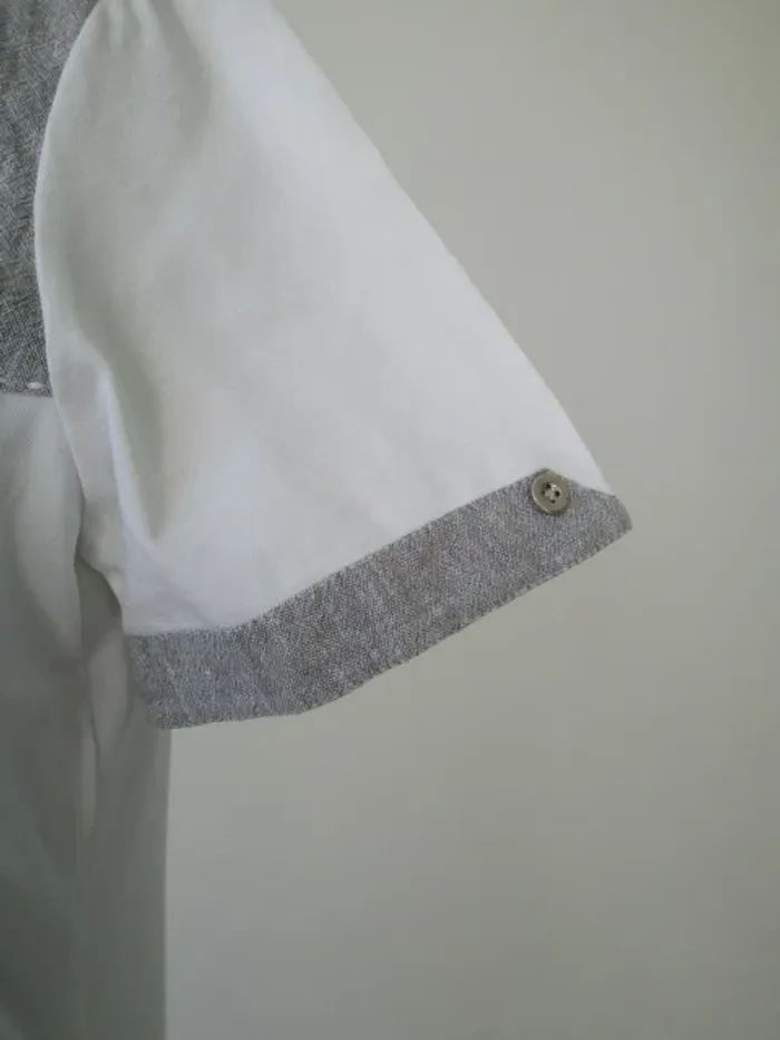 T-shirt blanc/gris Aura 38 TBE - photo numéro 4