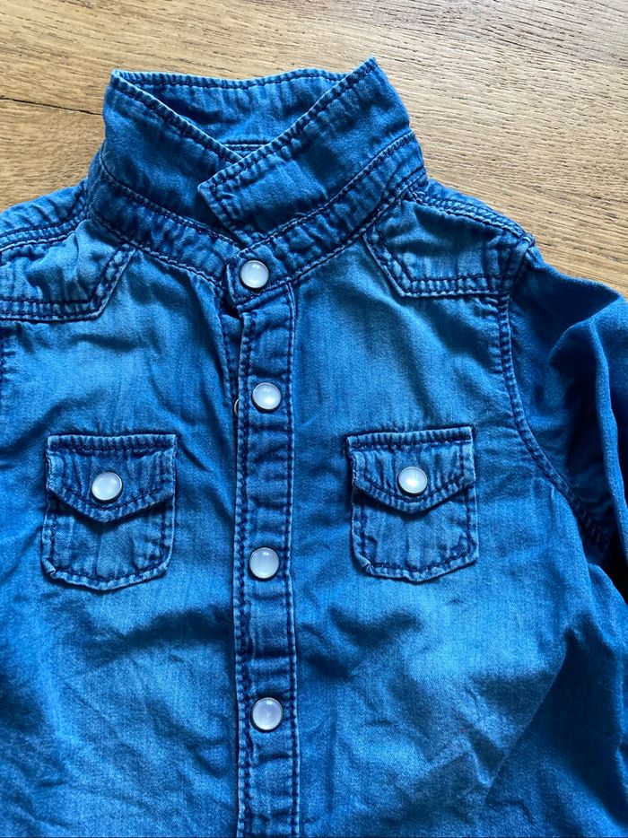 Chemise en jean tape à l’œil 6 mois - photo numéro 3