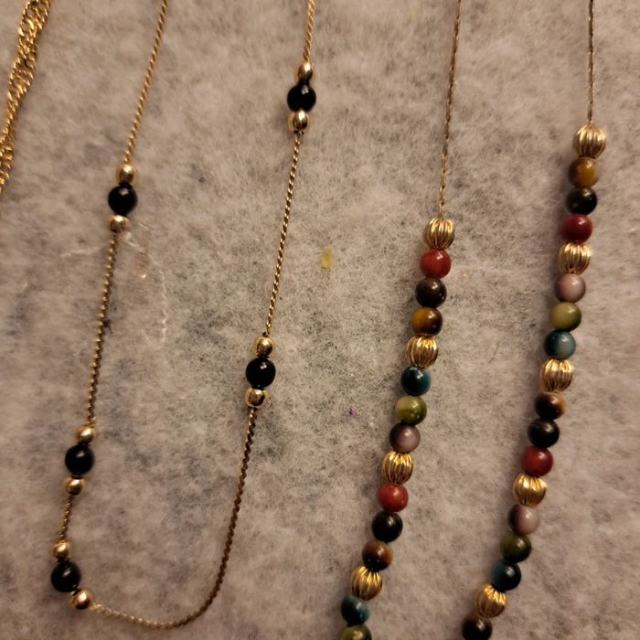 Lot colliers doré tout en finesse - photo numéro 13