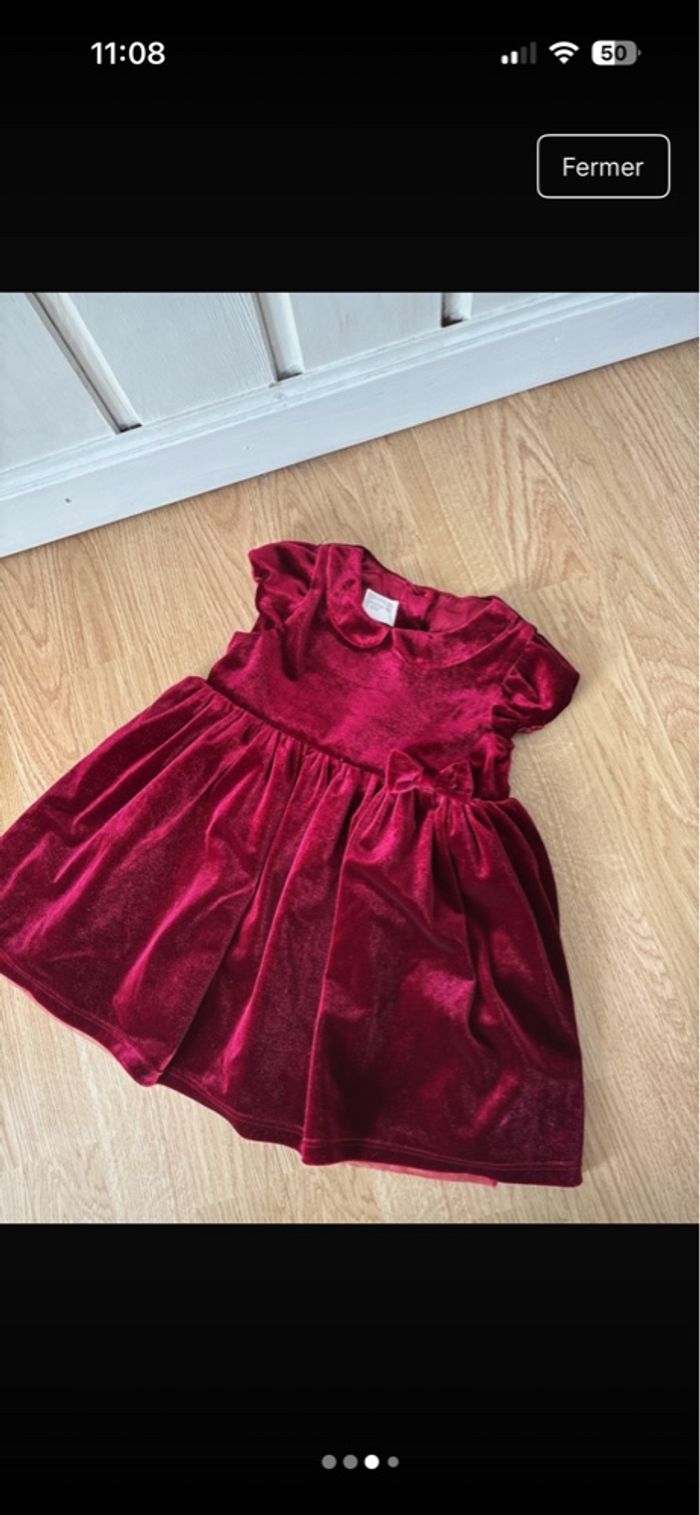 Robe rouge h&m fille taille 12/18 mois - photo numéro 3