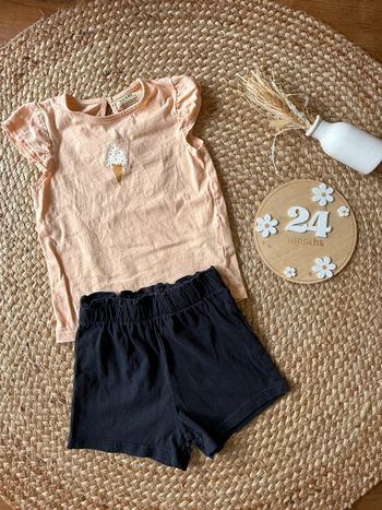 Tee shirt et short fille - taille 24 mois