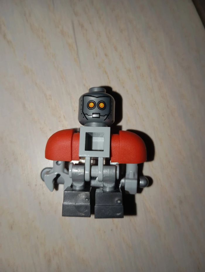 Figurine lego - photo numéro 2