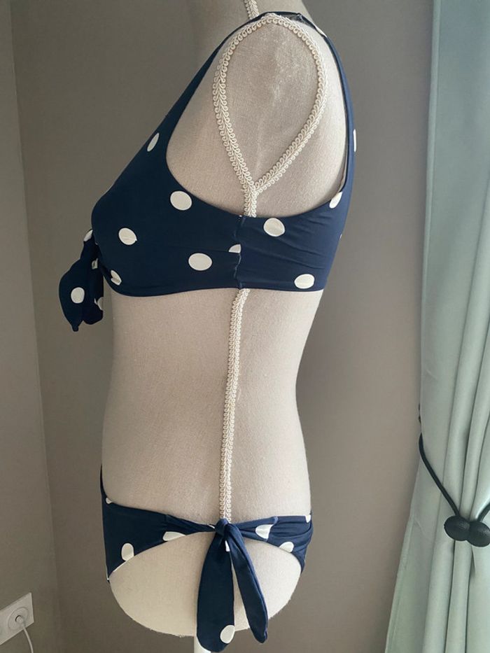 Maillot de bain deux pièces à pois - photo numéro 3