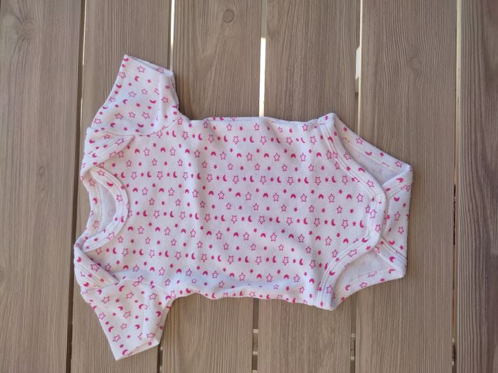 Lot 6 bodies taille 3 mois - photo numéro 6