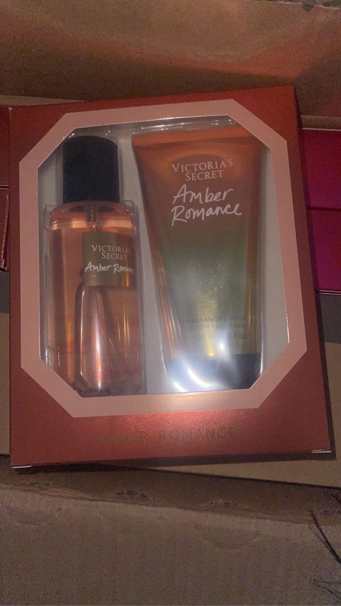 Coffret de brume  victoria secrèt - photo numéro 2