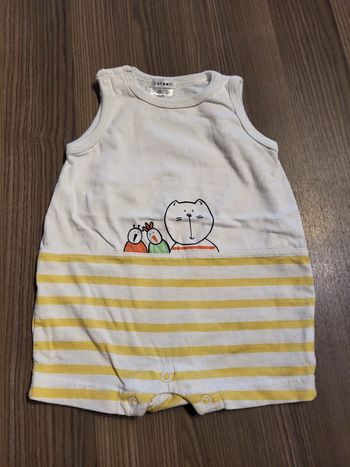 Barboteuse taille 6 mois (67 cm)