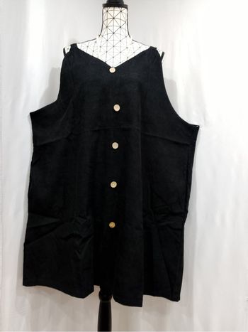 Robe débardeur tricotée noire grande taille 54 élégance avec gros boutons vintage confortable