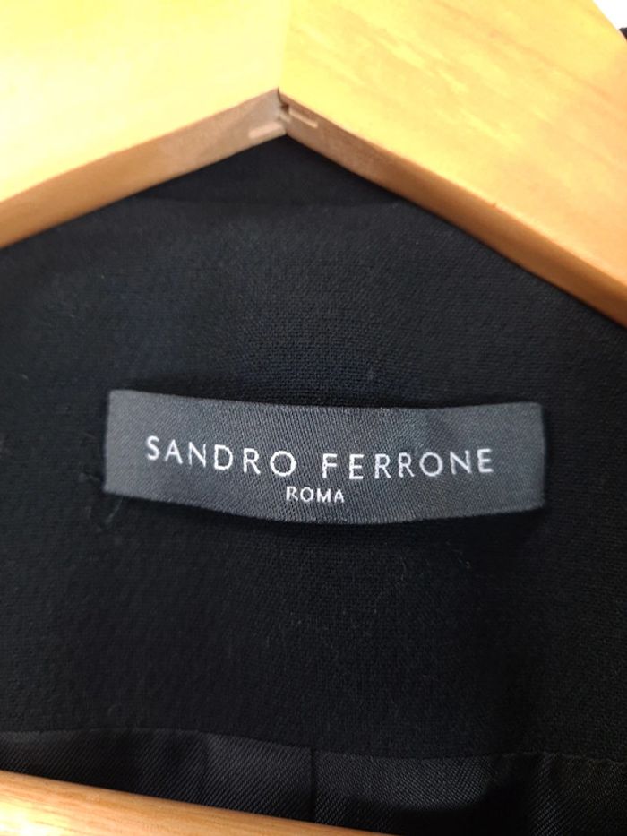 Veste sandro ferrone - photo numéro 3