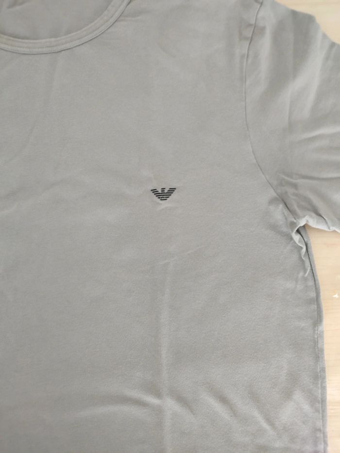 Emporio Armani Underwear 
Tee shirt manches courtes
 gris  
taille L - photo numéro 2