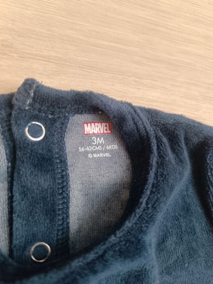 Pyjama 3 mois - photo numéro 2