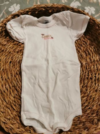 Body manche courte petit bateau 9 mois