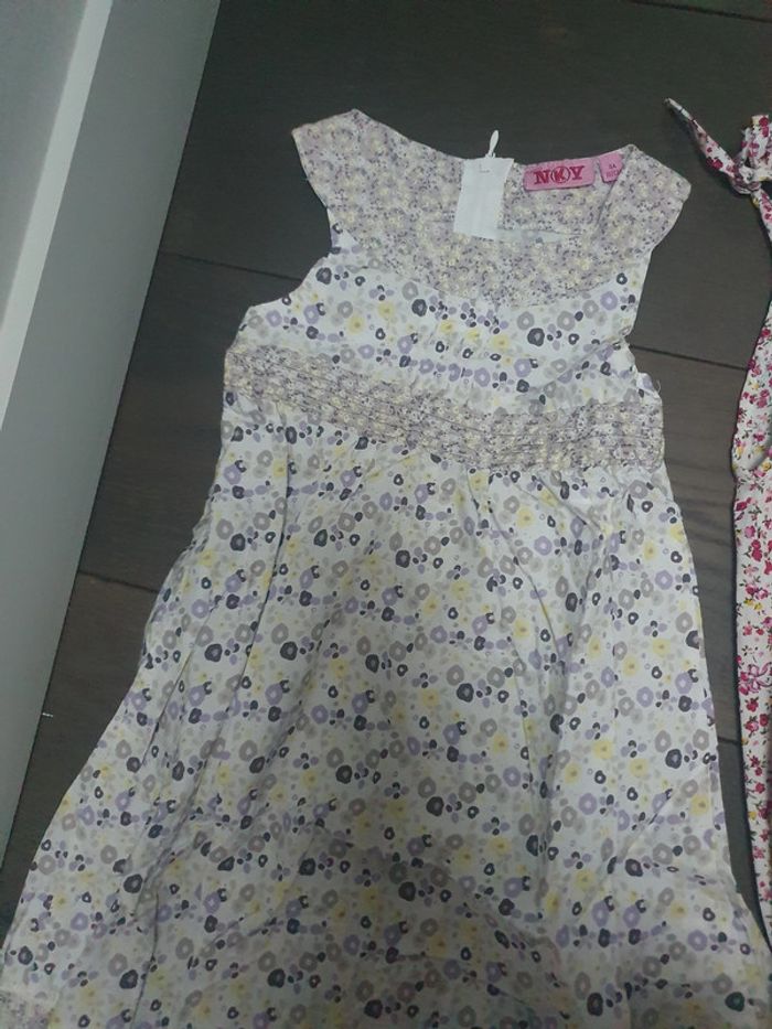 Lot vêtements fille été 4 ans - photo numéro 2