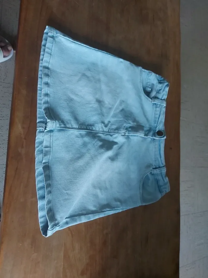 Jupe en jean bleu clair