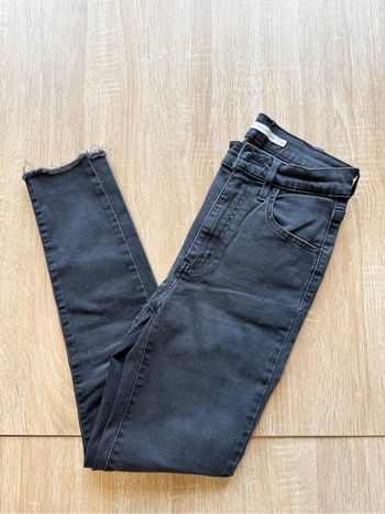Jean slim taille haute noir levi’s taille 34 XS