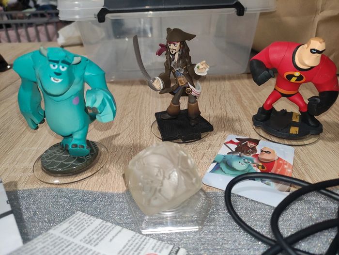 Jeu Disney Infinity pour PS3 et ses 3 figurines et un objet - photo numéro 11