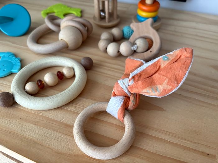 Lot d’anneaux de dentition et d’anneaux sensoriels - photo numéro 5