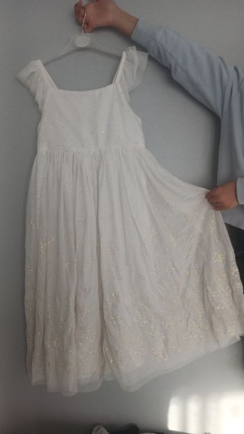Robe 7/8ans h&m