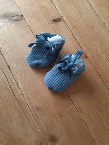 Chausson neuf bleu