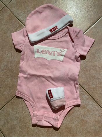 Ensemble Levi's
