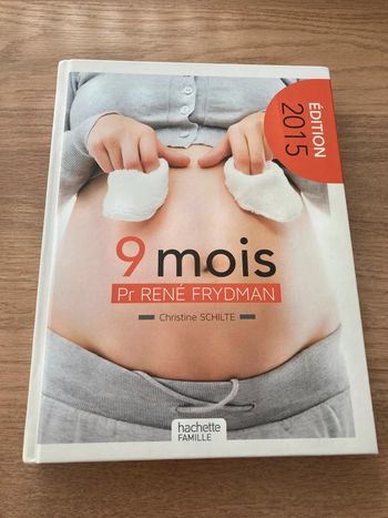 Livre 9 mois Hachette Famille