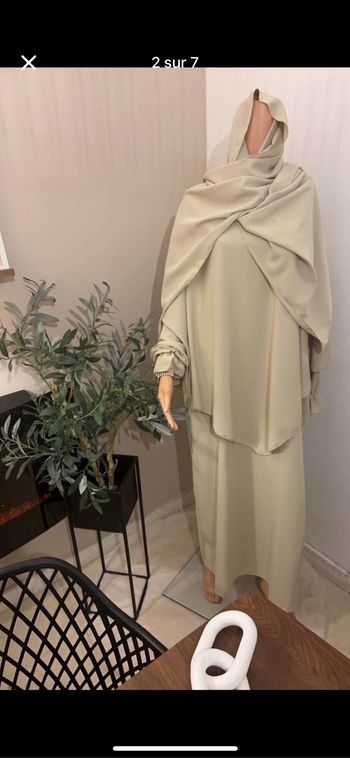 Robe avec voile