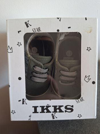 Chaussures souples 19-20 neuves