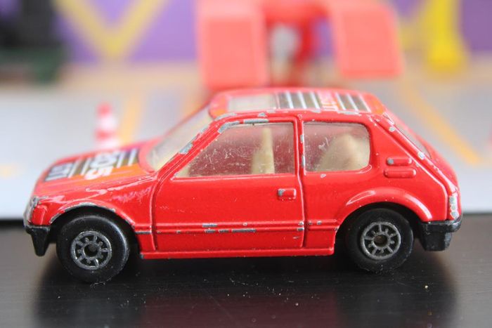 Mc toy Peugeot 205 GTI - photo numéro 2