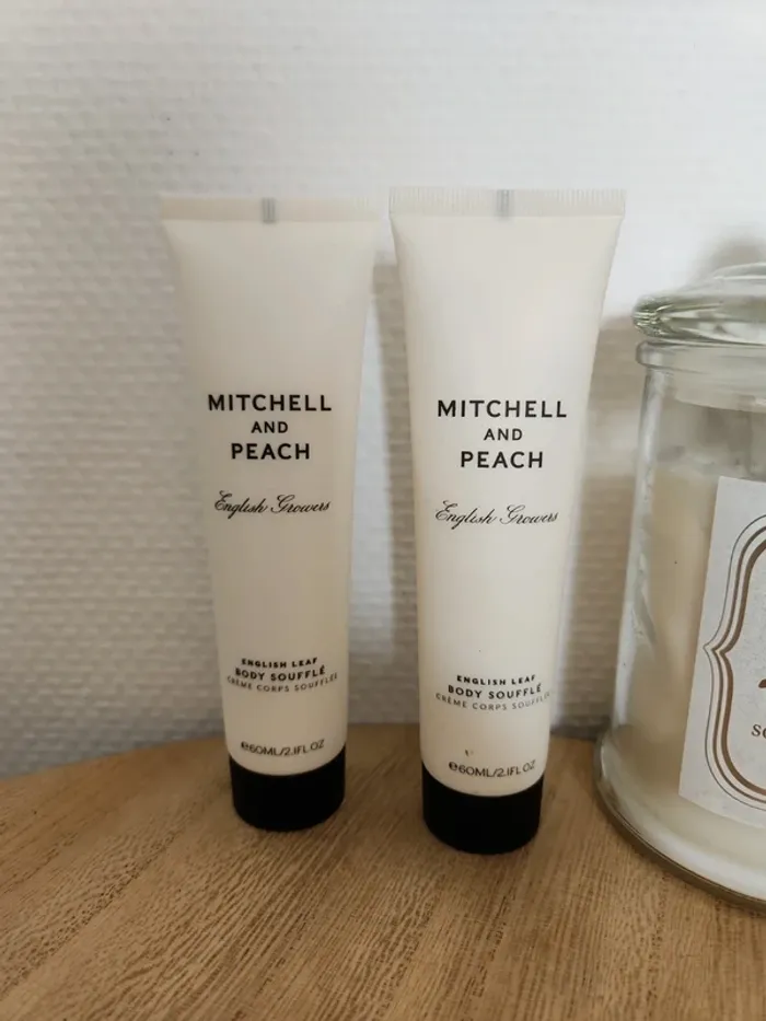 🌺Lot de 2 crème corps soufflé Mitchell and peach🌺 - photo numéro 2