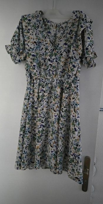Robe a fleurs emma et ella taille L 