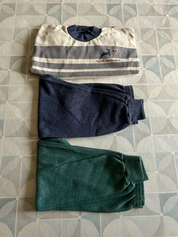 Ensemble pyjama garçon - 6 ans - Eskimo - en très bon état - photo numéro 3