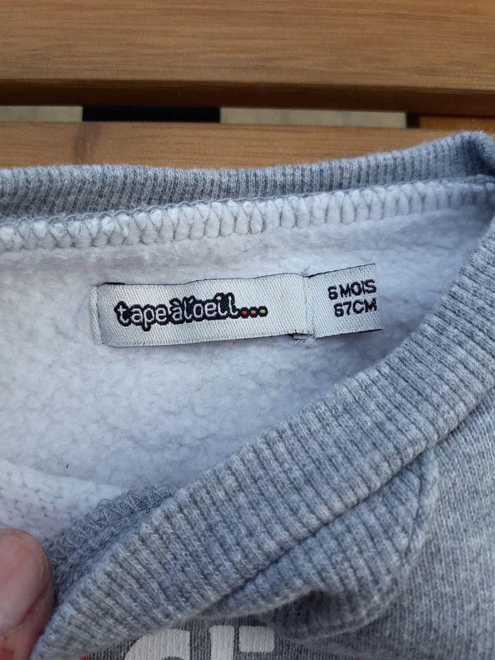 Tape à l œil sweatshirt gris taille 6 mois - photo numéro 3