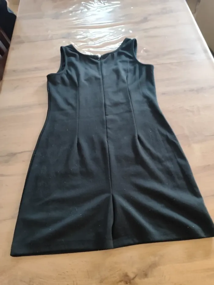 Robe Mini Grifflin Noire, Taille L - Détails Texturés Originaux et Élégants ! - photo numéro 3