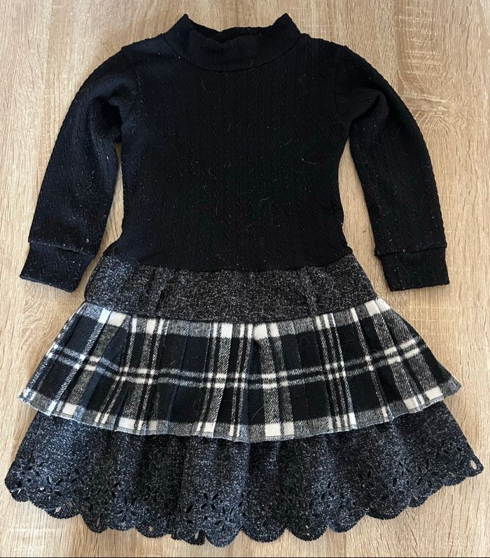 Lot de robes / taille 4 ans - photo numéro 4